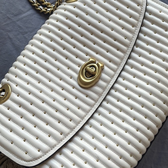 【SOLD】BrandNew Coach Parker nappa shoulder bag with beading - Picture 9 of 9